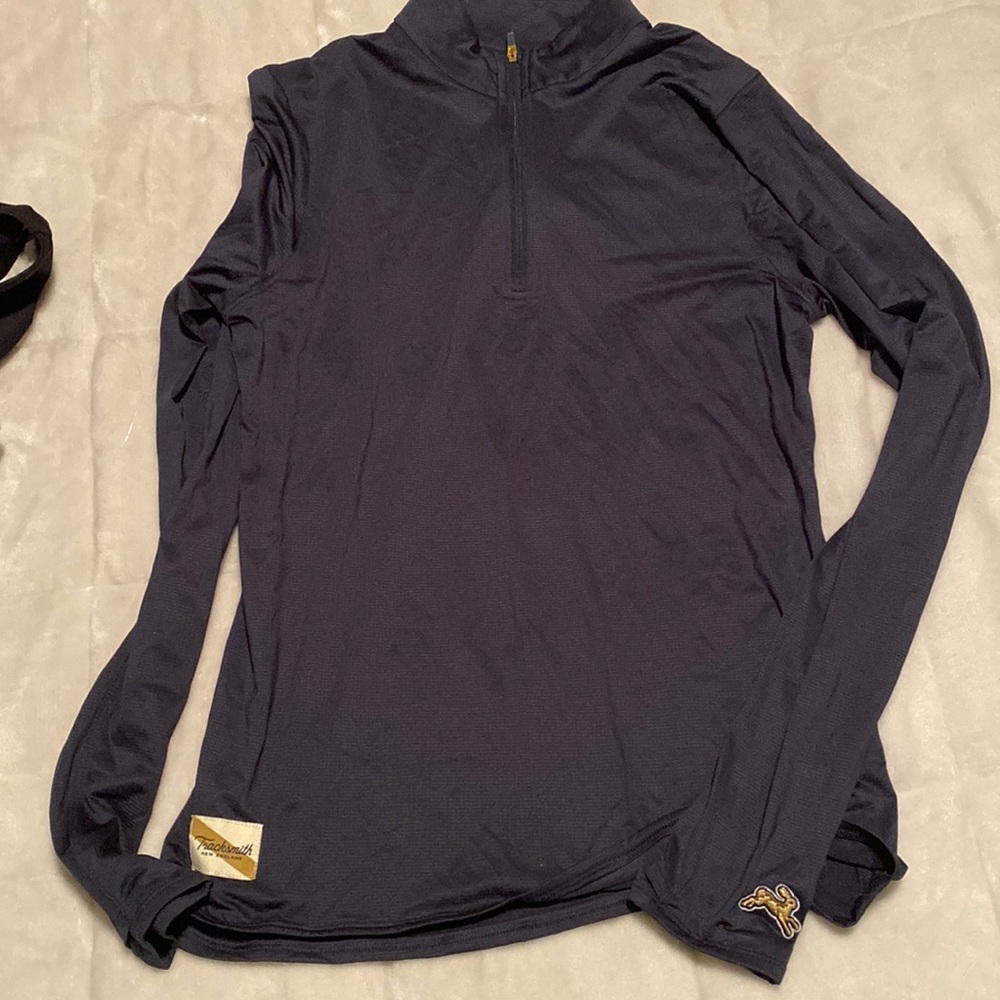 NWOT Tracksmith quarter zip